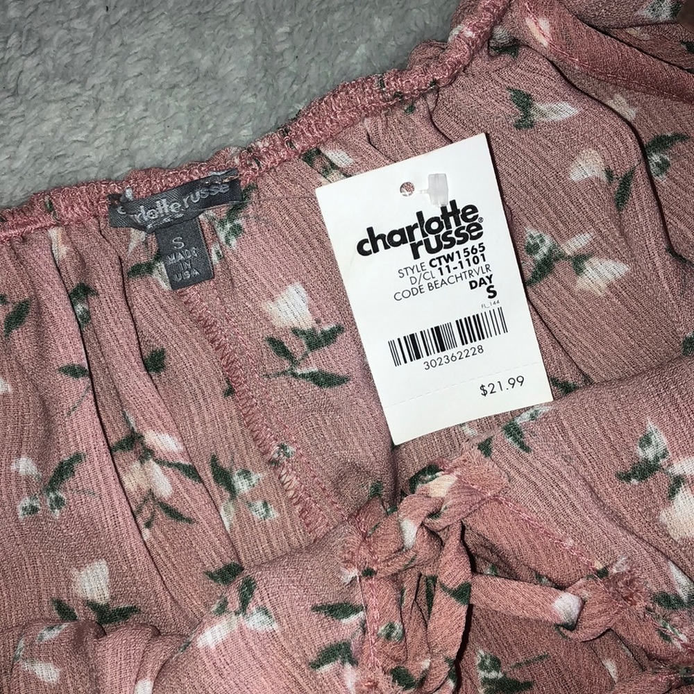 Cropped Blouse - Picture 2 of 4